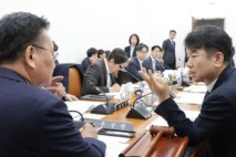 민주 지난해 전액 삭감 대통령실 특활비, 여야 이견…운영소위 심사 보류