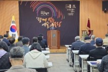 이상훈 군포예총 회장, 제22회 군포예인예술제 개막식서 정책 전환 강력 촉구