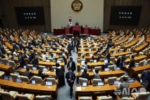 '필버 중단 더 쉽게' 국회법, 與 주도로 운영위 소위 통과