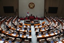 국회, 728조원 내년도 예산안 놓고 예결소위 심사 시작