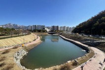 구파발천 유수지에 북한산 조망 수변감성공간 조성