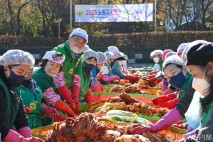 오승록 노원구청장, ‘2025 사랑의 김장나누기 행사’ 참석