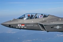 [단독] 공군, 軍 최초 ‘방산협력단’ 꾸렸다…K방산 지원 ‘지휘부’ 두바이 총출동[이현호의 밀리터리!톡]