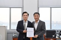 김태흠 지사, 핵심사업 들고 국회 방문