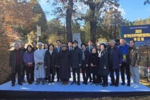 '2025 경기도 민주화운동희생자 추모제' 거행...마석 모란공원서 300명, 민주열사 희생 기려