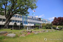 조상래·이상철 전·현직 곡성군수, '직권남용' 검찰 송치